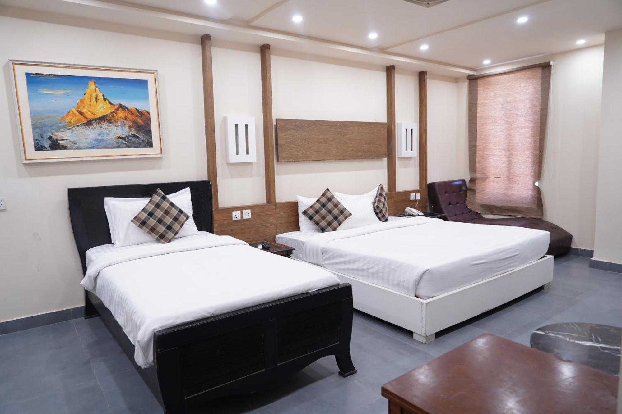 Hotel Avalon Suites Μουλτάν Εξωτερικό φωτογραφία