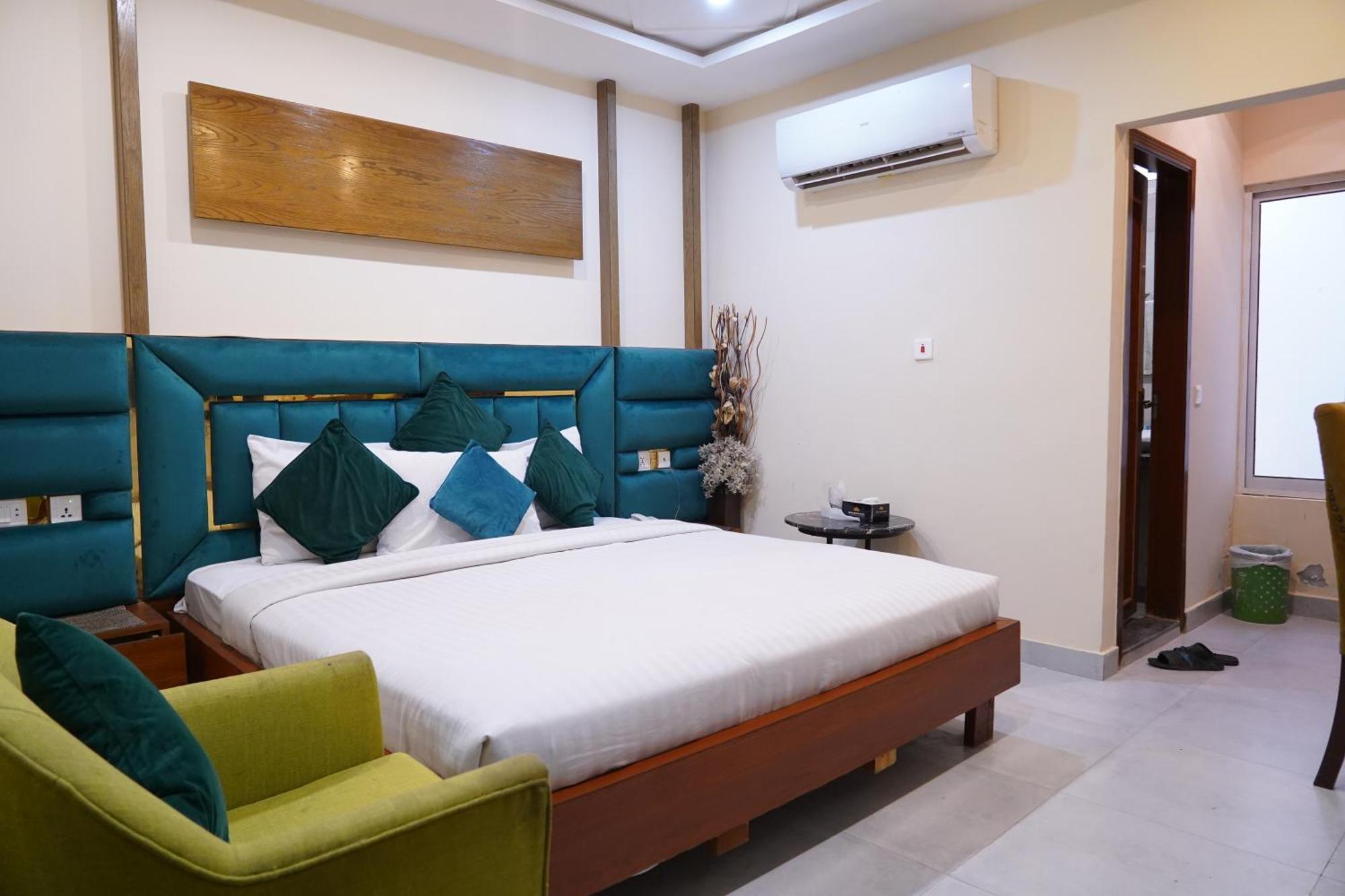 Hotel Avalon Suites Μουλτάν Εξωτερικό φωτογραφία