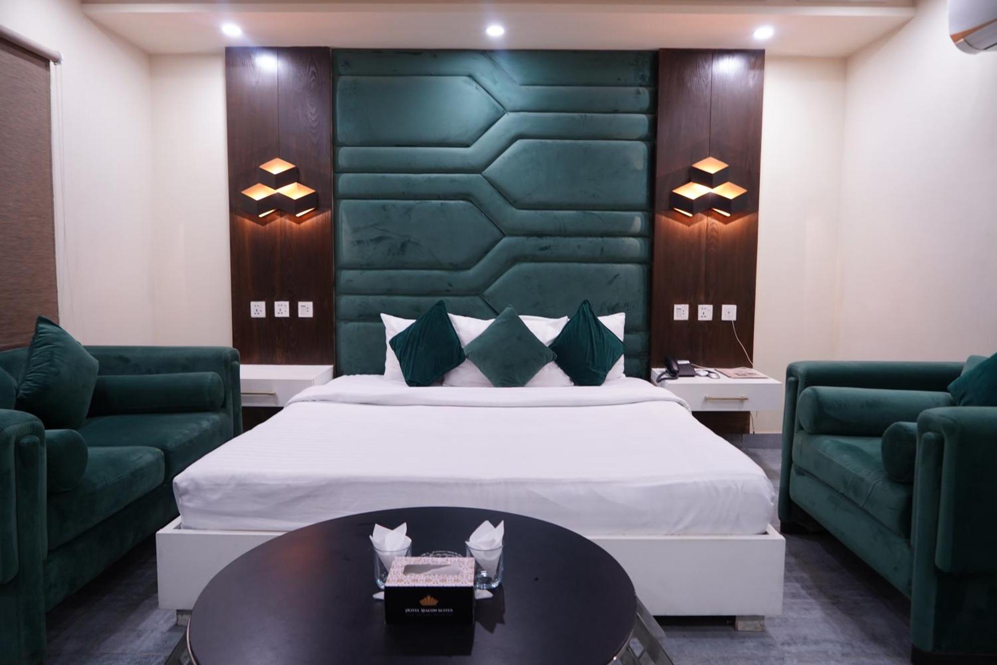Hotel Avalon Suites Μουλτάν Εξωτερικό φωτογραφία