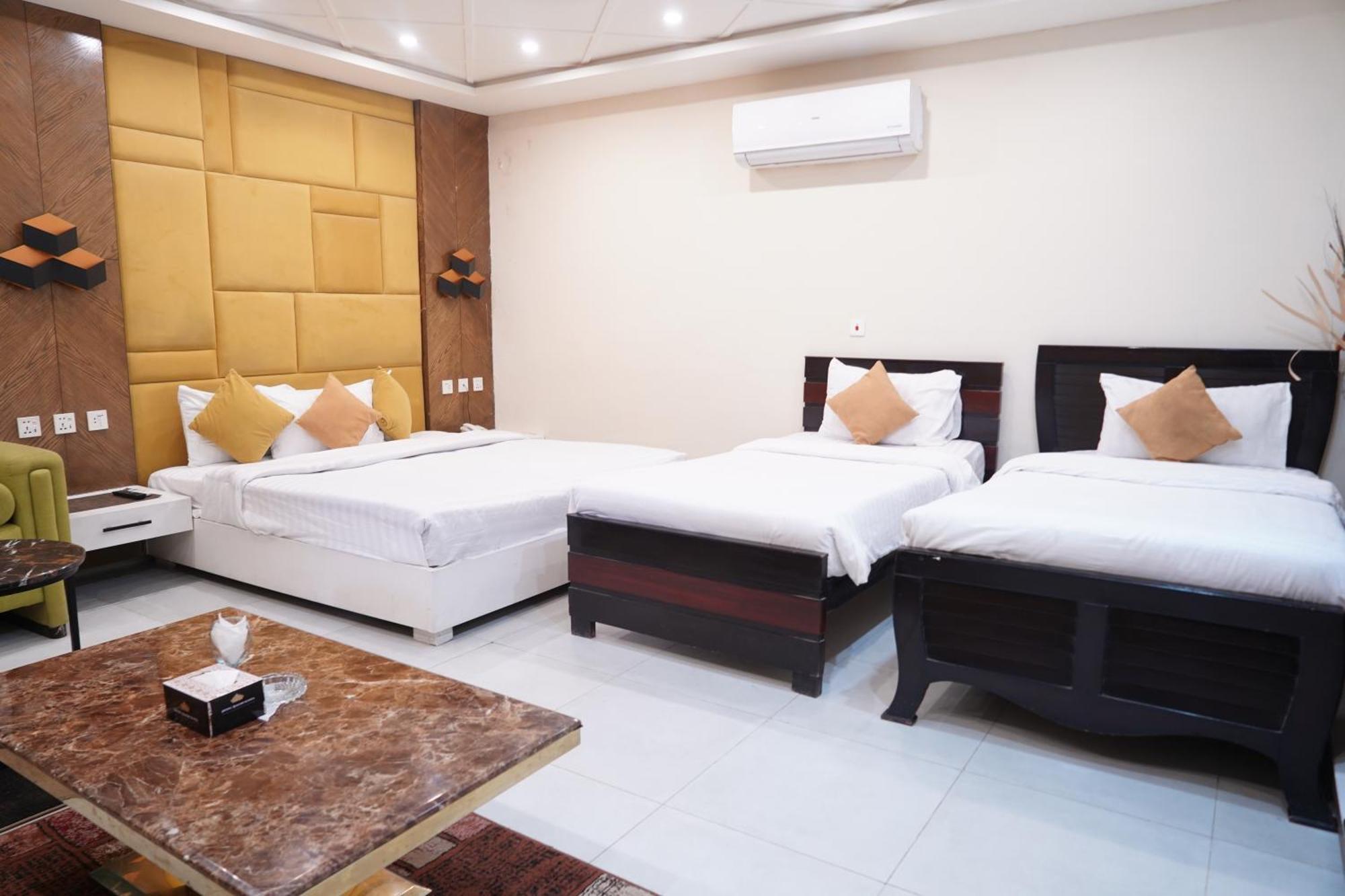 Hotel Avalon Suites Μουλτάν Εξωτερικό φωτογραφία